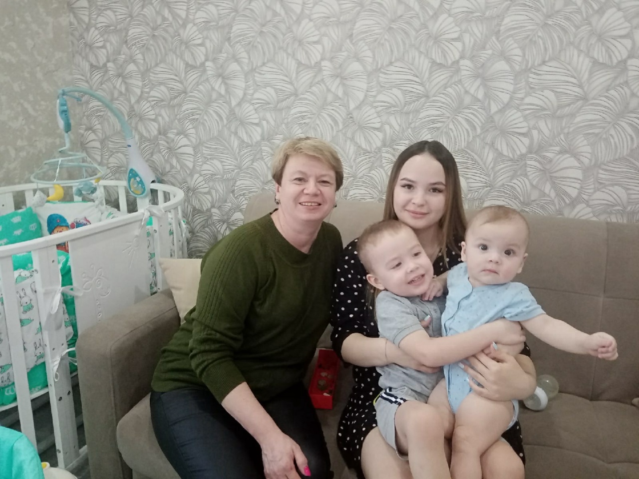 АКЦИЯ "КАК ЖИВЕШЬ ВЫПУСКНИК?"