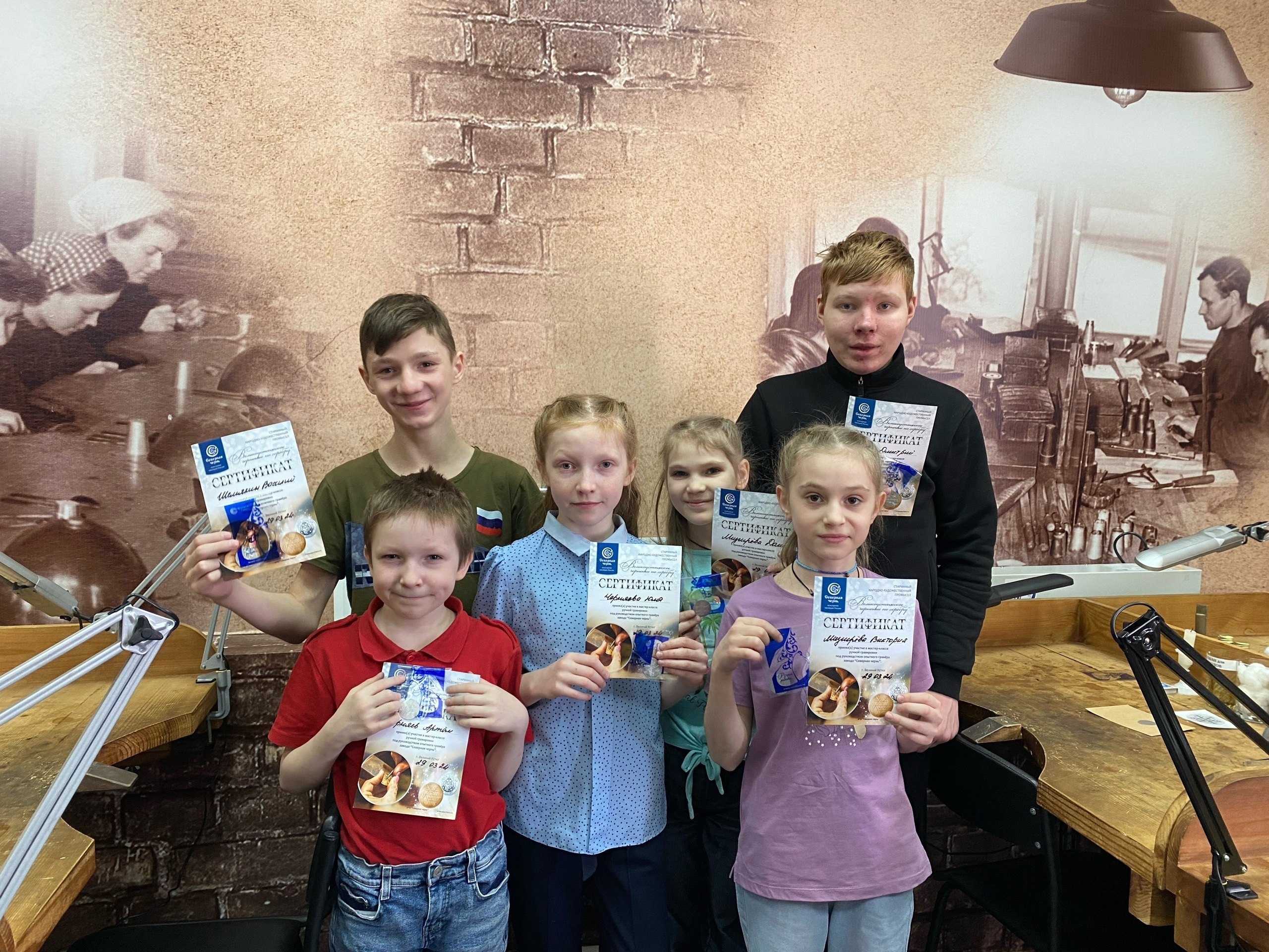 Экскурсия на шефствующее предприятие