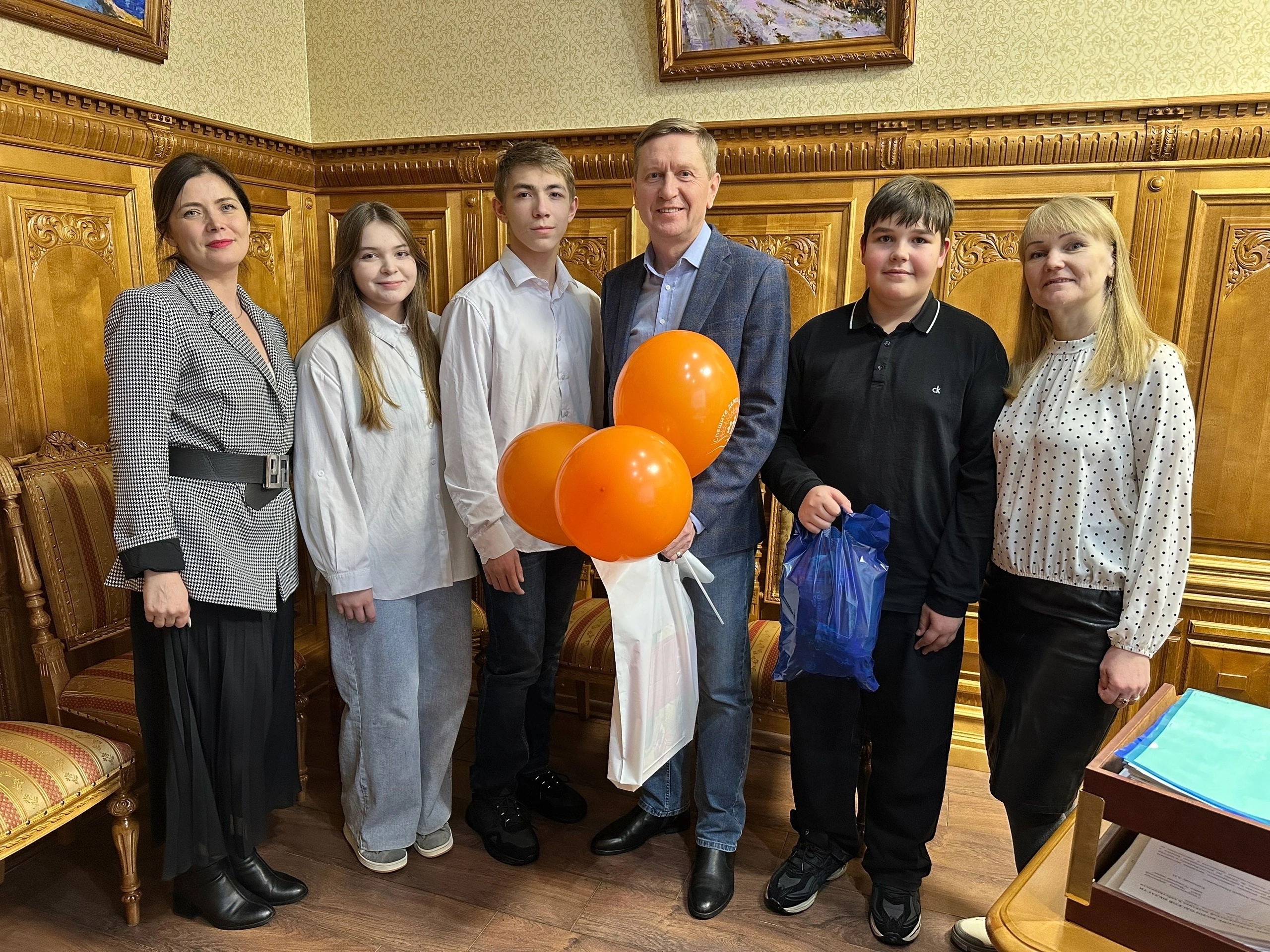 Мы вместе уже 25 лет!